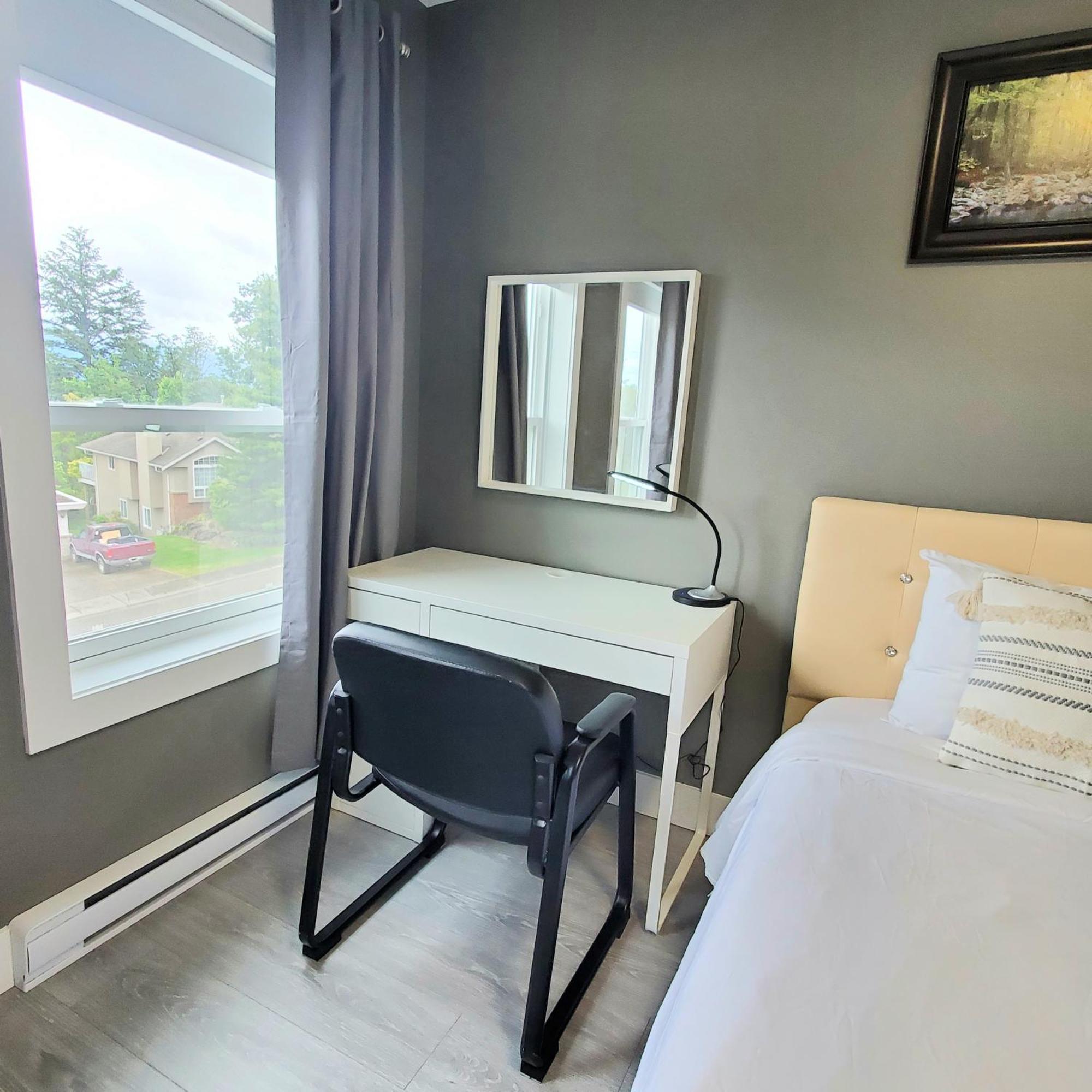 Mountain Retreat 3 Bedroom Garden House Near Heritage Park, Coliseum , Hwy 1, Fishing, Cultus Lake Чилливак Экстерьер фото